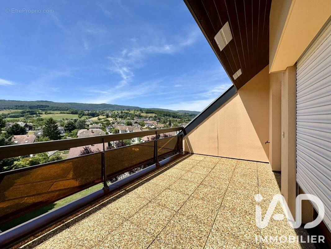 Appartement 76 m² à Rumilly  - photo 1