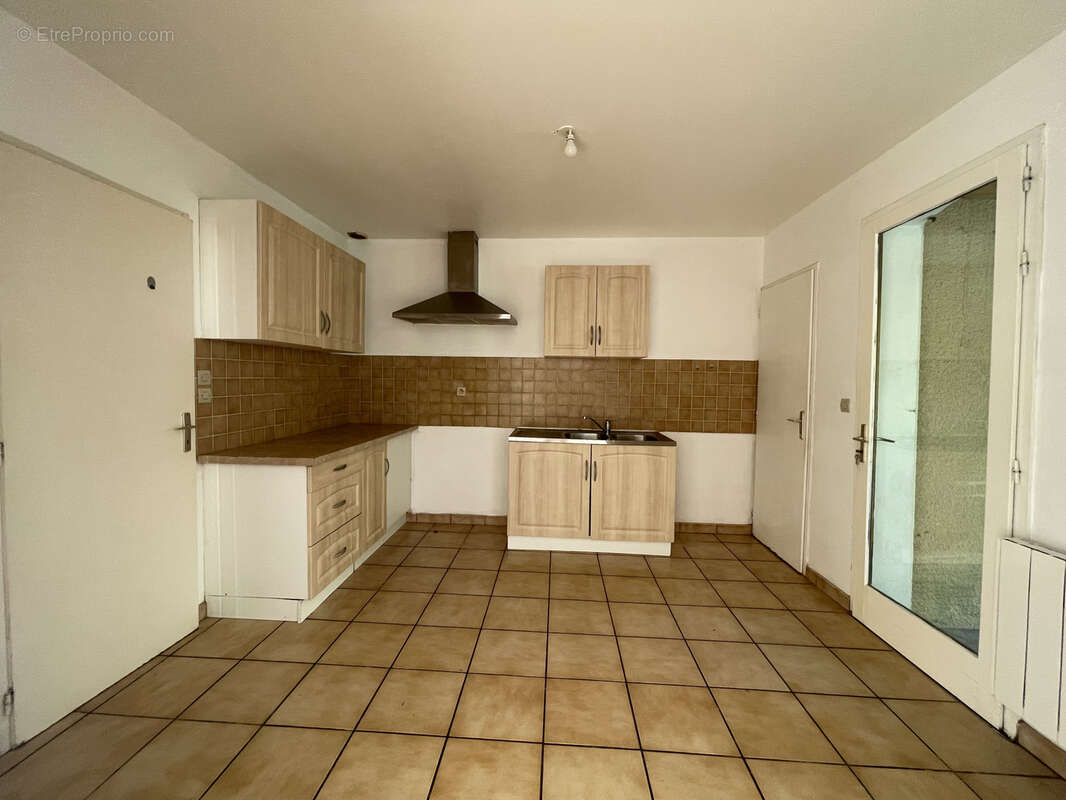 Maison à COLAYRAC-SAINT-CIRQ