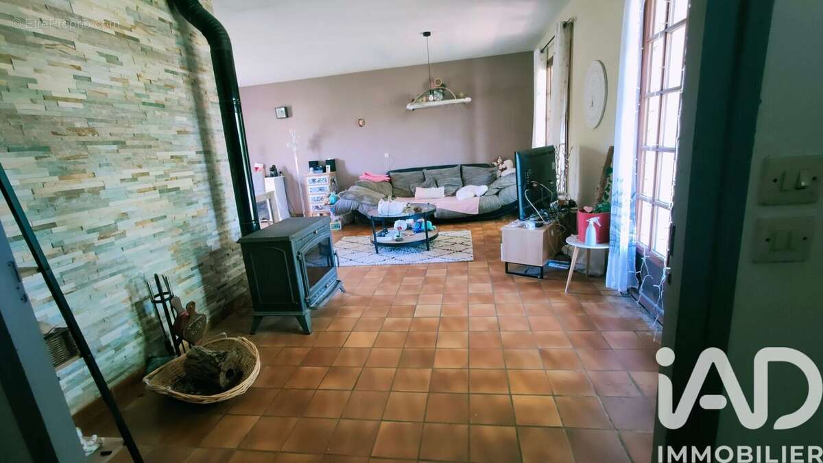 Photo 9 - Maison à INGRANDES