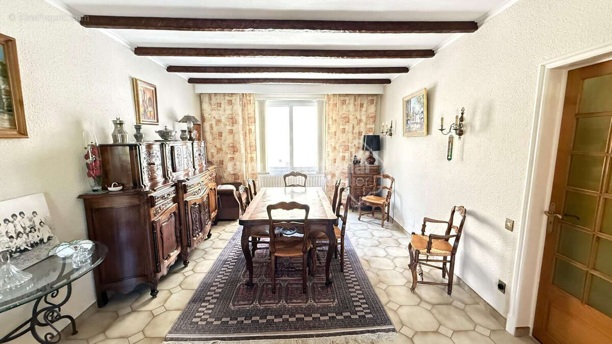 Maison à MONTEUX