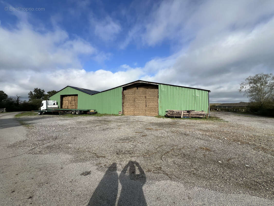 Maison à LE MELE-SUR-SARTHE