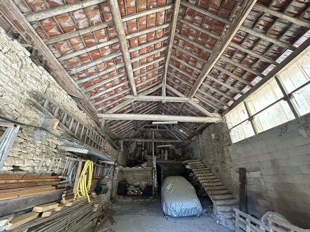 Maison de village à renover - photo 8