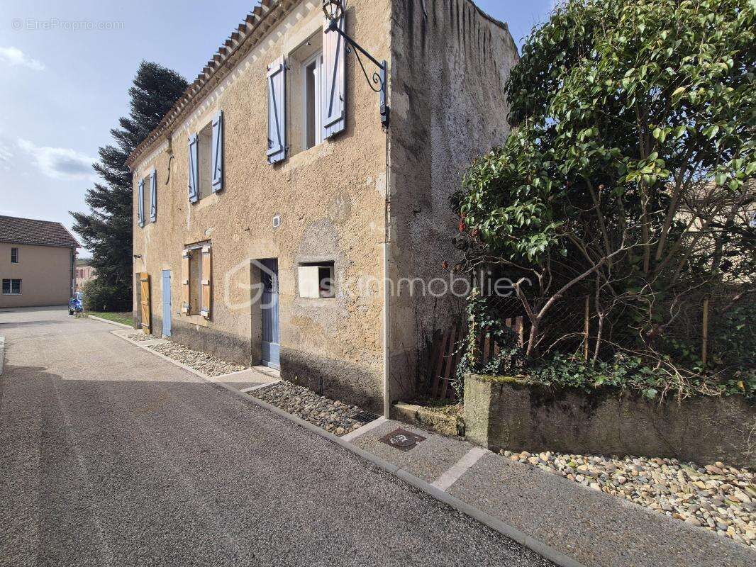 Maison de caractère sur le chemin de Saint-Jacques – Jardin & dépendance - photo 17