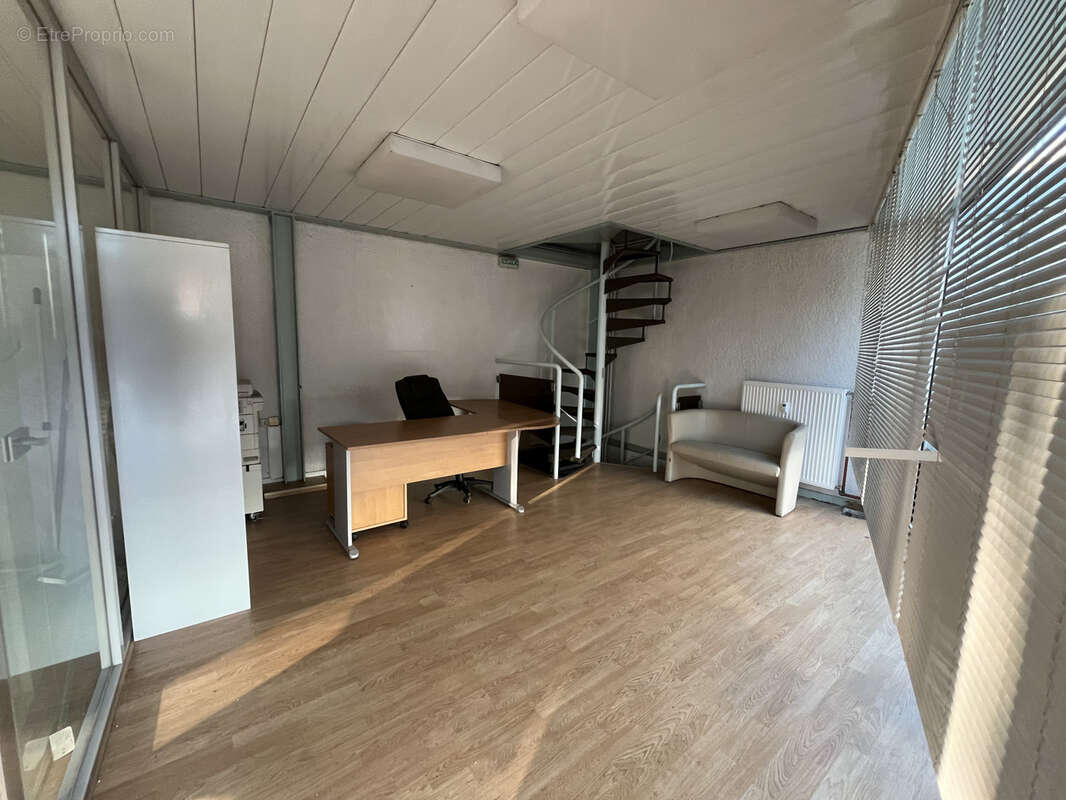 Commerce à DUNKERQUE