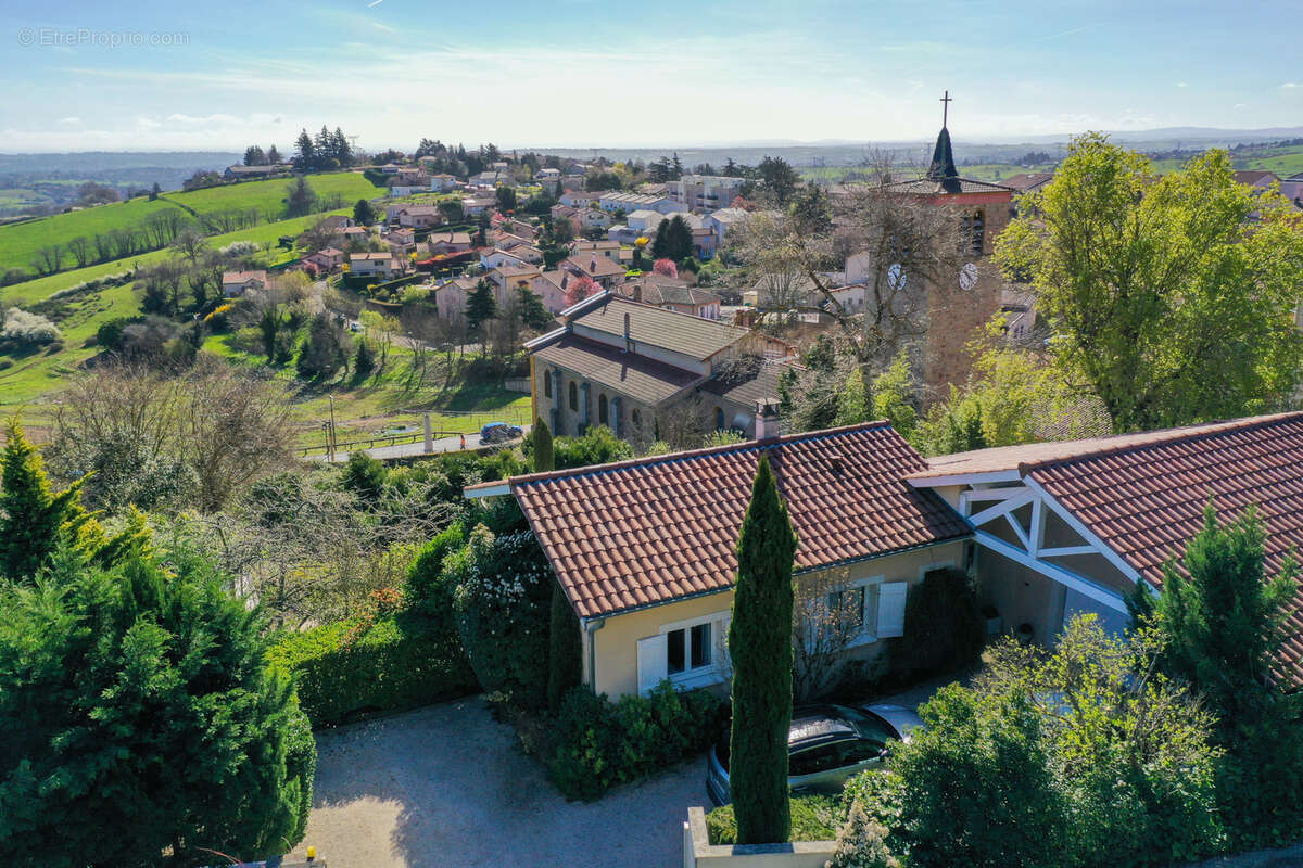 Maison à POLLIONNAY