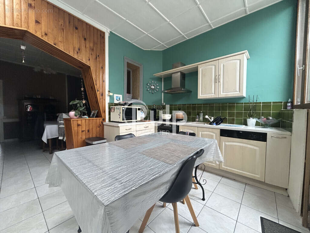 Maison à MONTIGNY-EN-GOHELLE