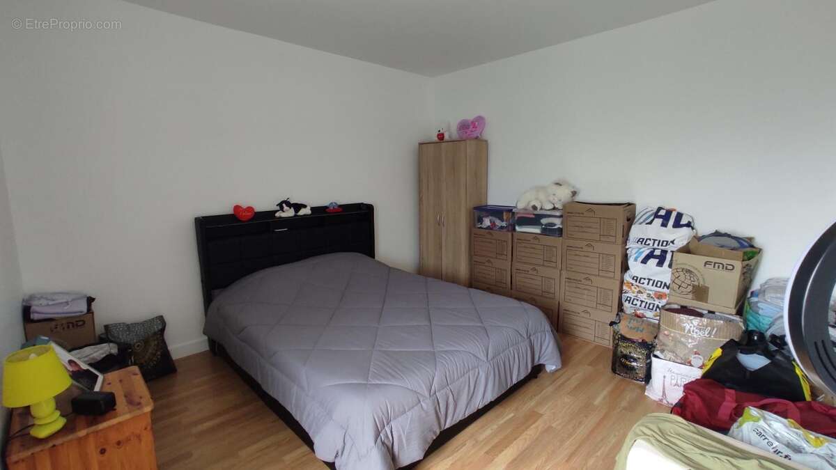 Appartement à NOZAY