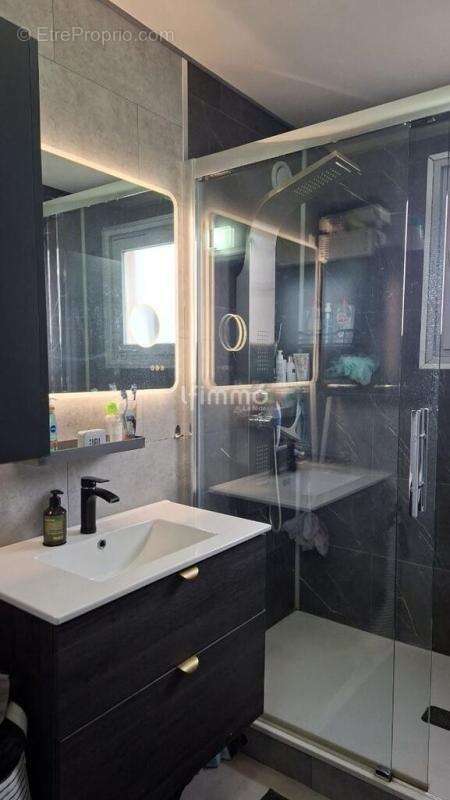 Bel Appartement, F3, dans une Zone Résidentielle de Saint-Avold - photo 4