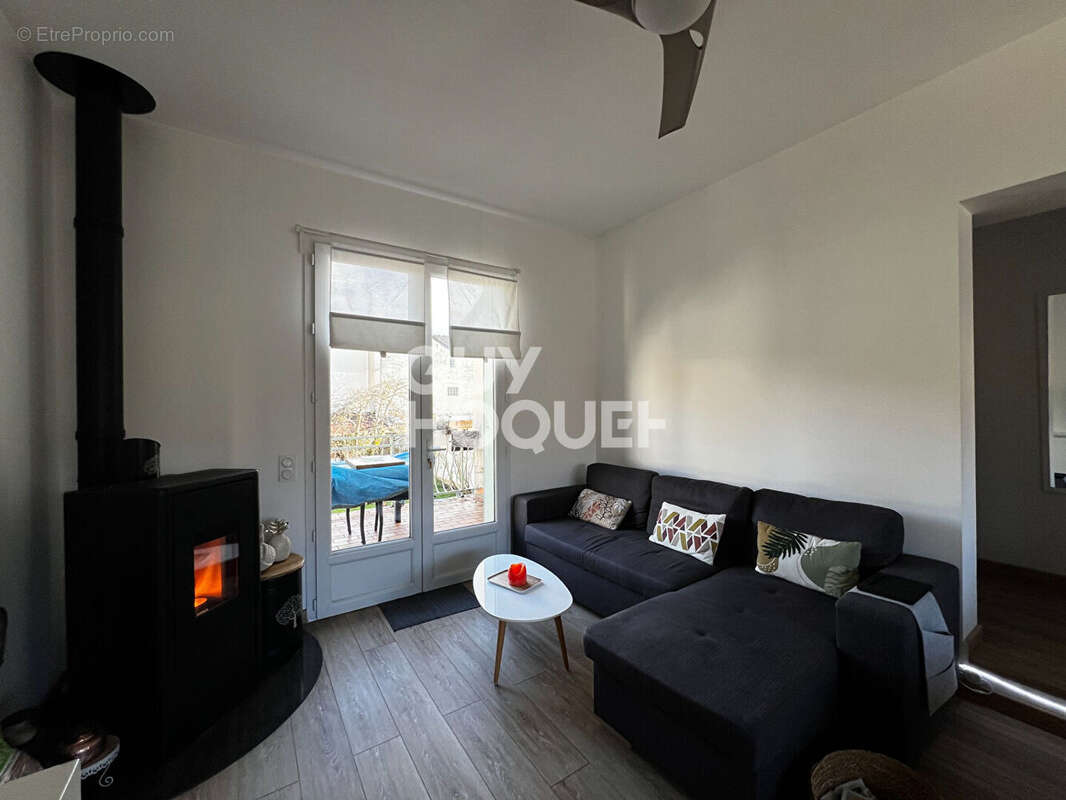 Maison à CHAMPS-SUR-MARNE