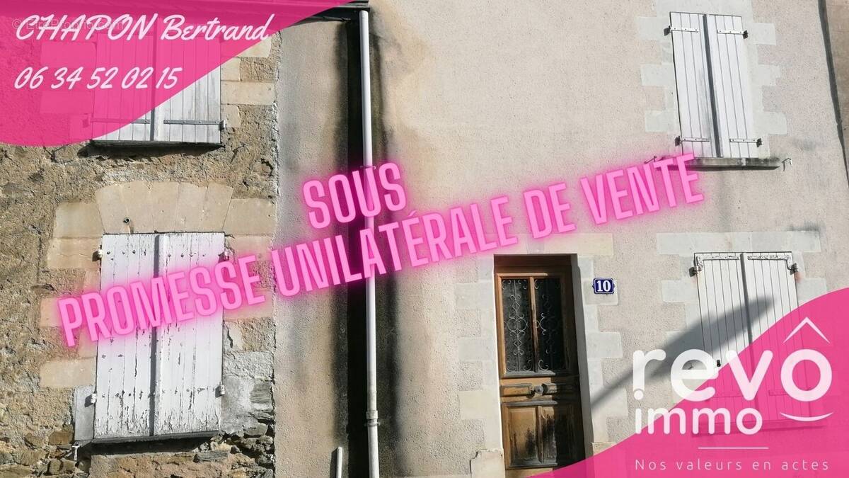 Maison à SAINT-LAMBERT-DU-LATTAY