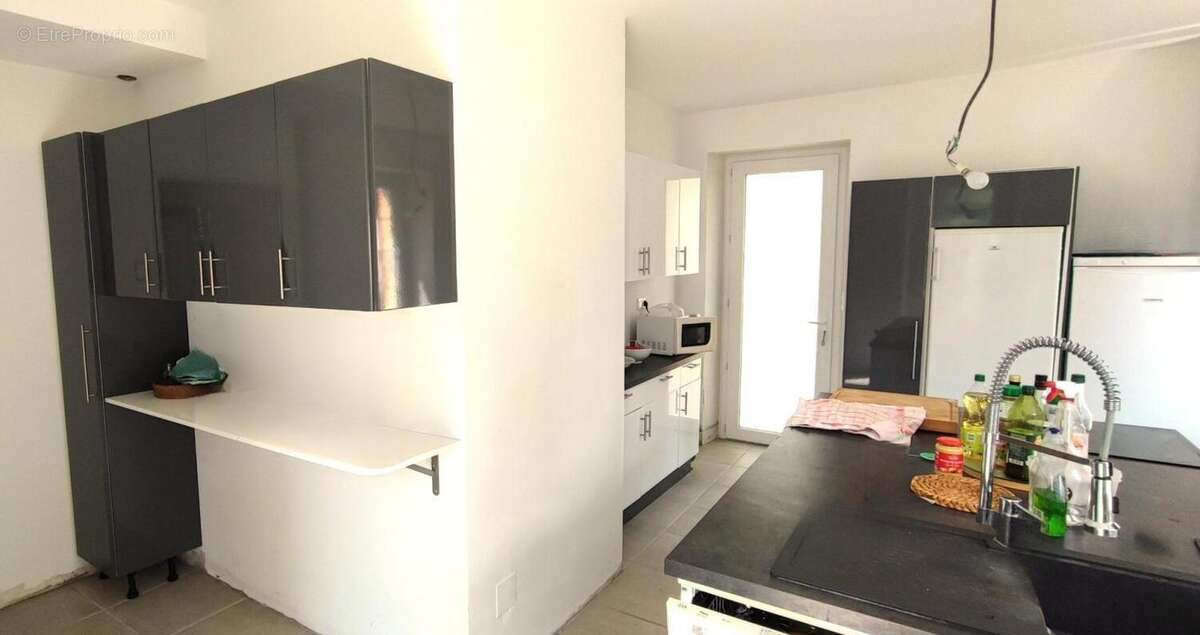 Maison à DECAZEVILLE