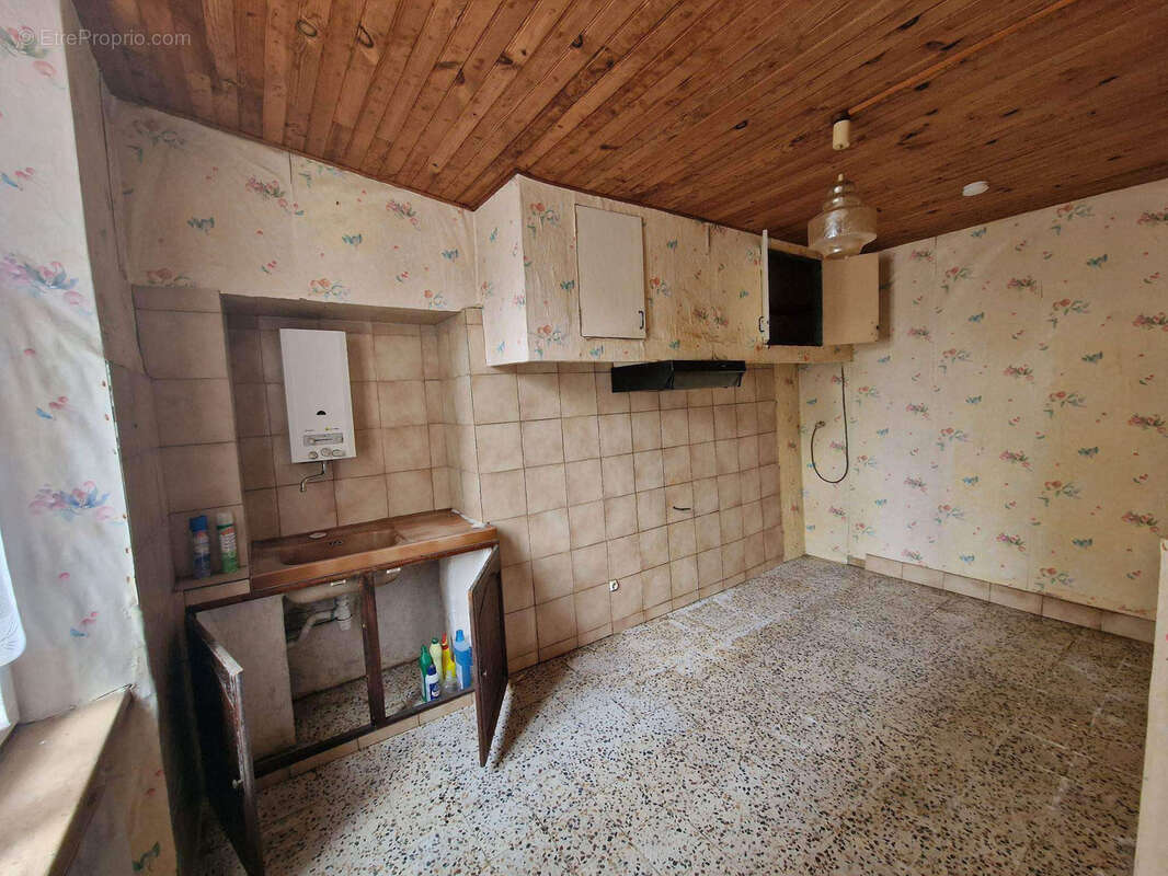 Maison à SALLES-D&#039;AUDE