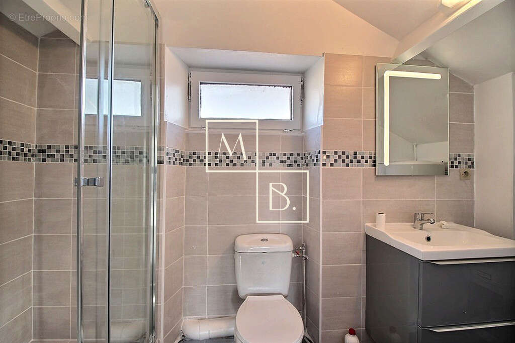 Appartement à CORBEIL-ESSONNES