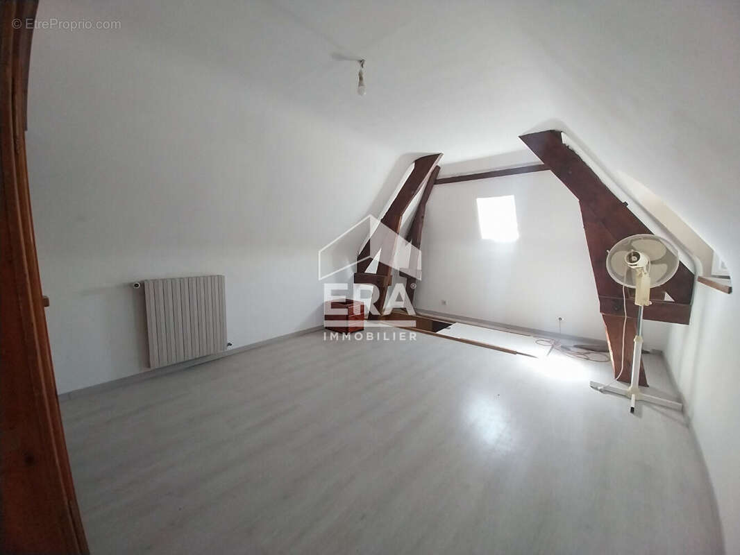 Maison à COUR-CHEVERNY