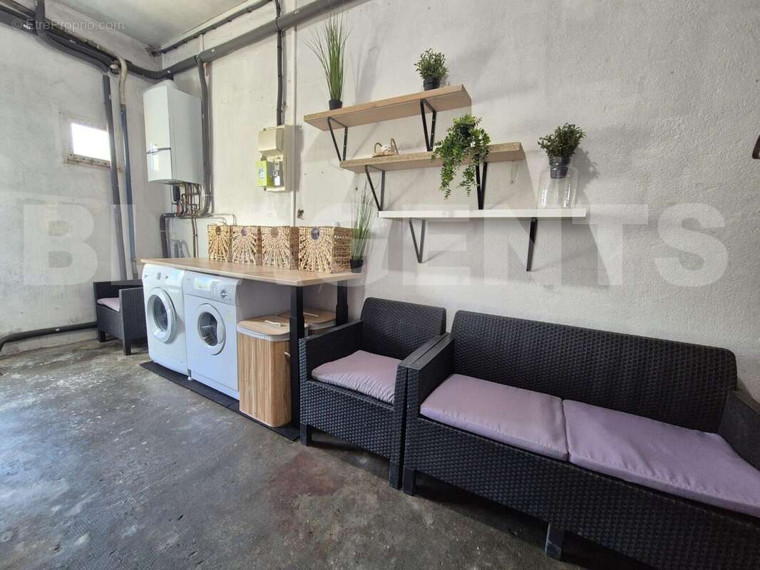 BUANDERIE - Maison à LAVELANET