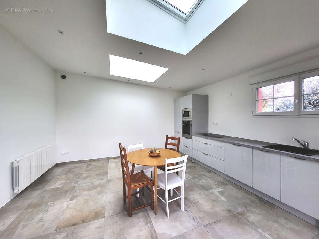 Maison à ARQUES-LA-BATAILLE