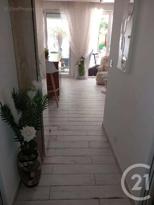 Appartement à ROQUEBRUNE-CAP-MARTIN