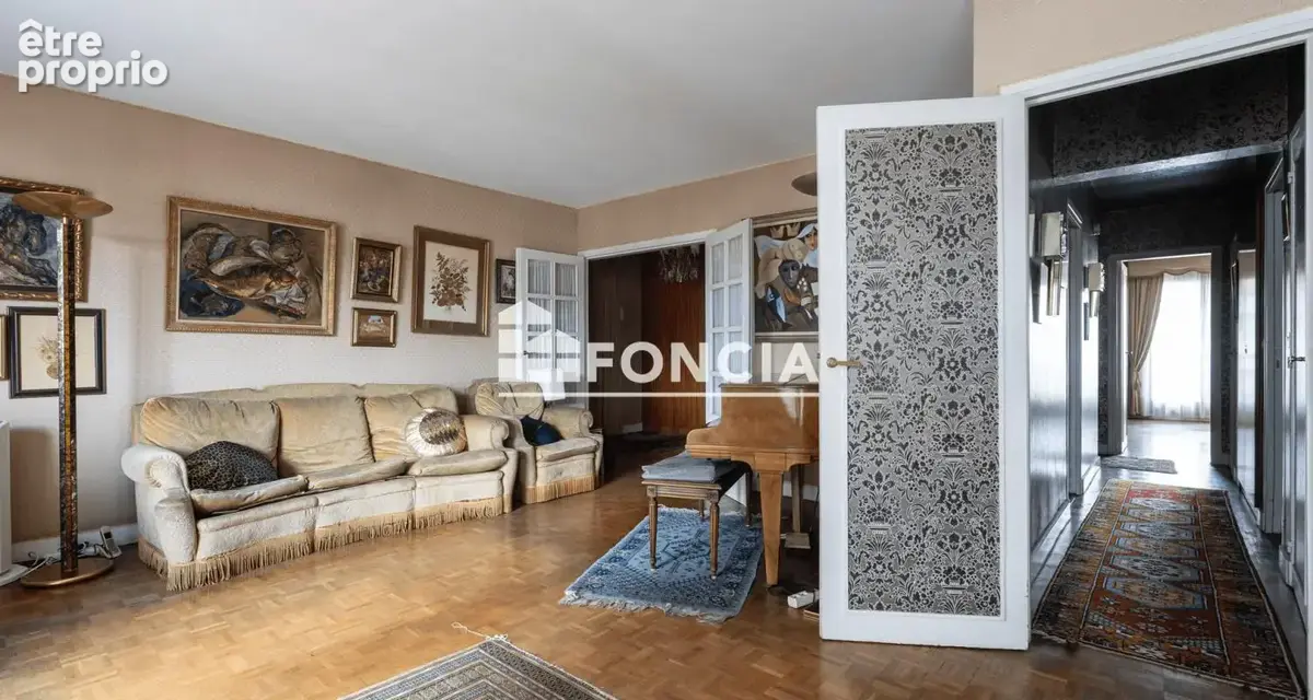 PARIS 15ᵉ – RUE LECOURBE / RUE VASCO DE GAMA Appartement familial de 112 m² – Étage élevé – Balcon – Parking double – Cave - photo 12