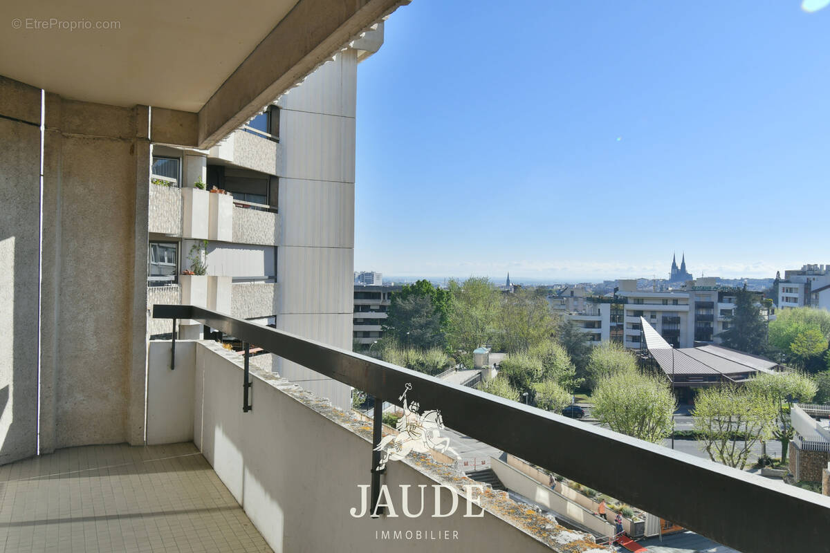 Appartement à CHAMALIERES