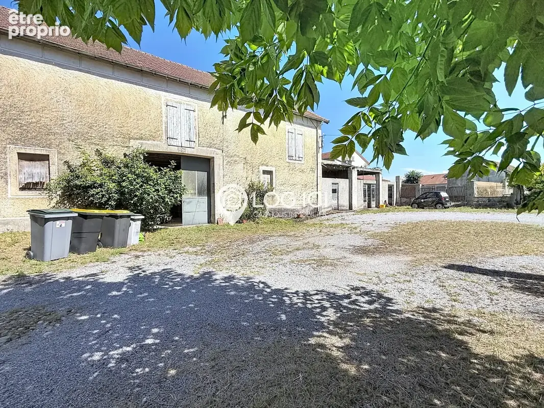 COARRAZE - Vente d'un enclos béarnais à rénover aux multiples possibilités d'aménagements - photo 4