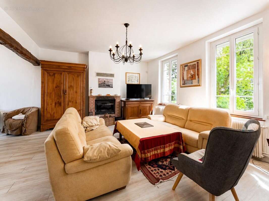 Photo 2 - Maison à LIGNEROLLES