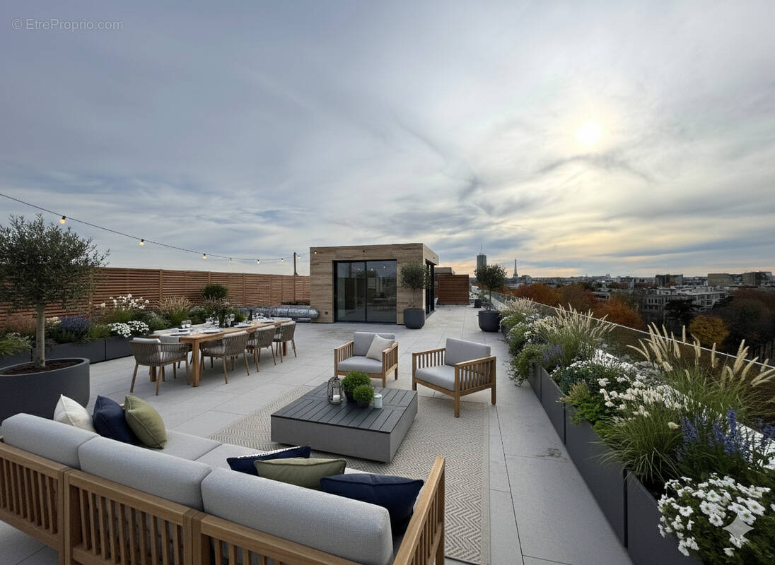 Appartement à NEUILLY-SUR-SEINE