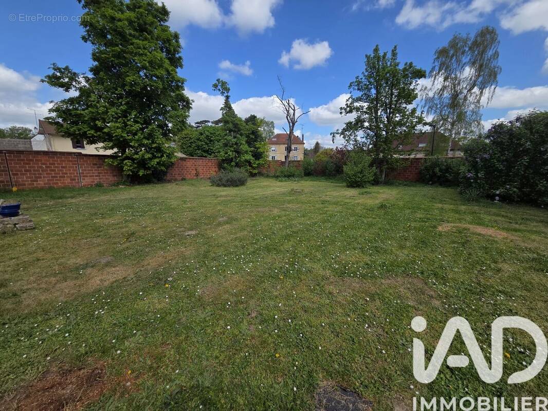 Photo 1 - Terrain à GOUVIEUX