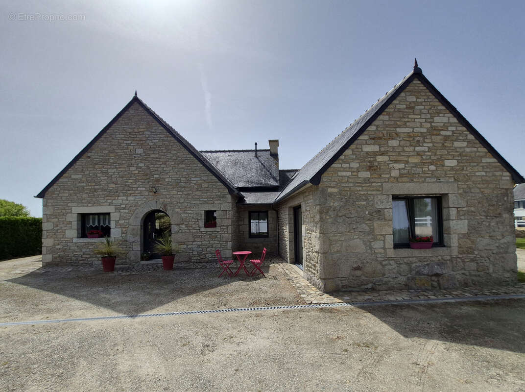 Maison à PLOUESCAT