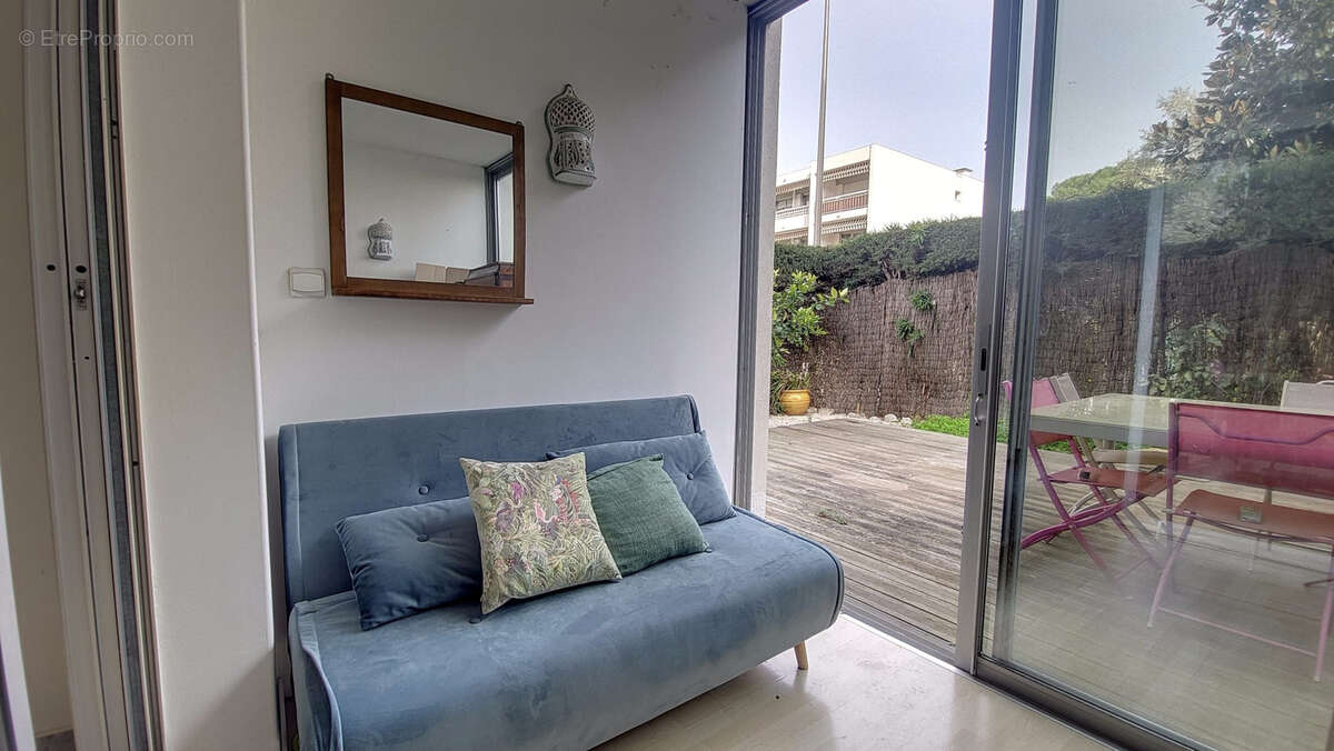 Appartement à LE CANNET
