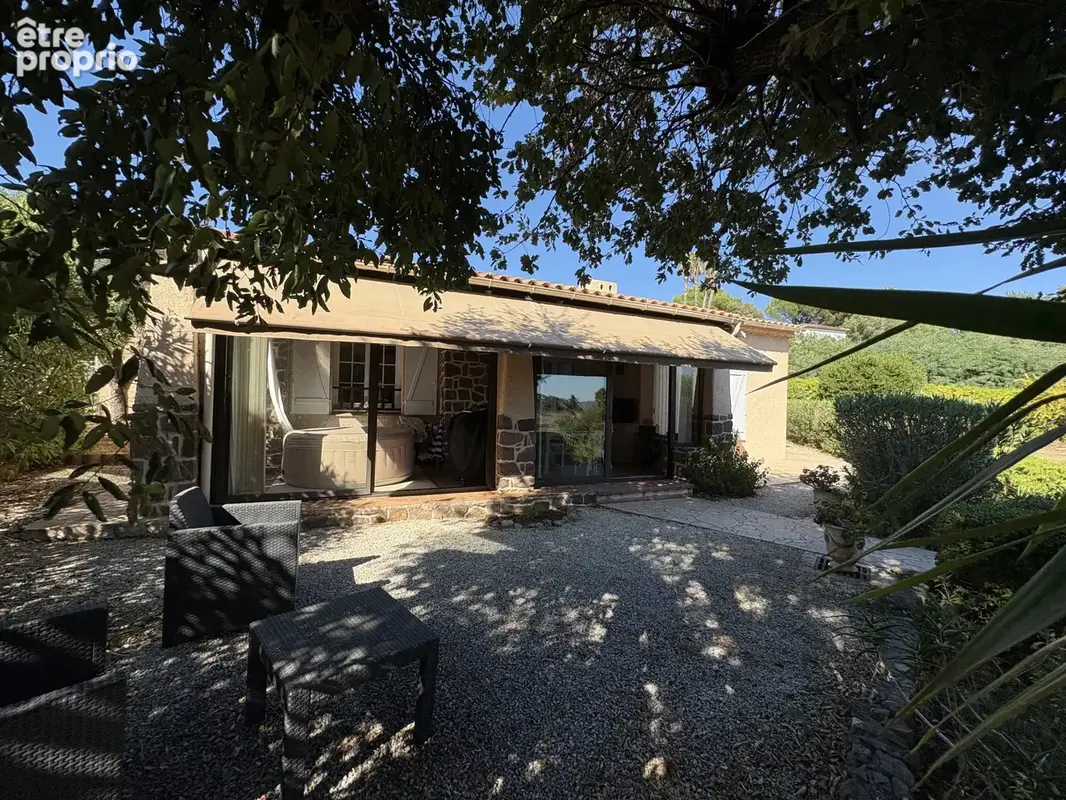 Maison à rénover à Grimaud - photo 3
