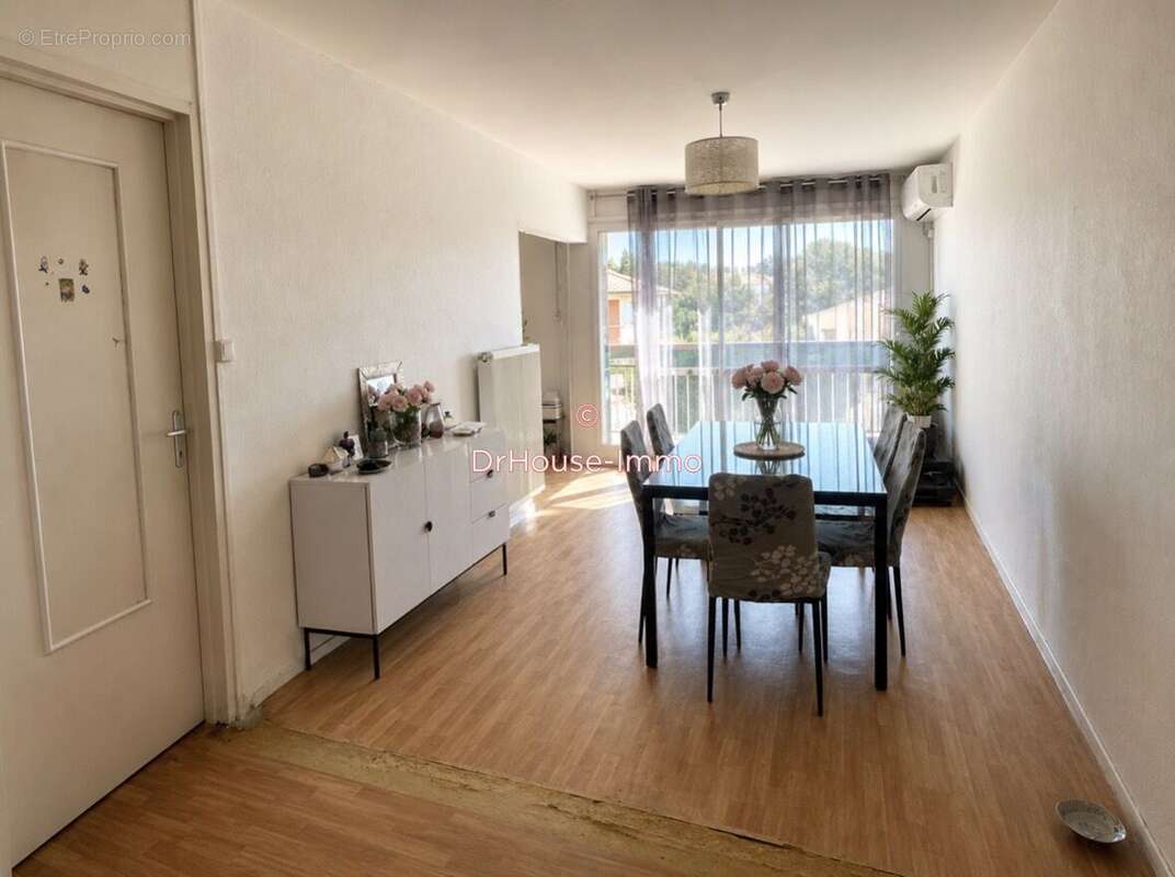 Appartement 99 m² à Cenon  - photo 3