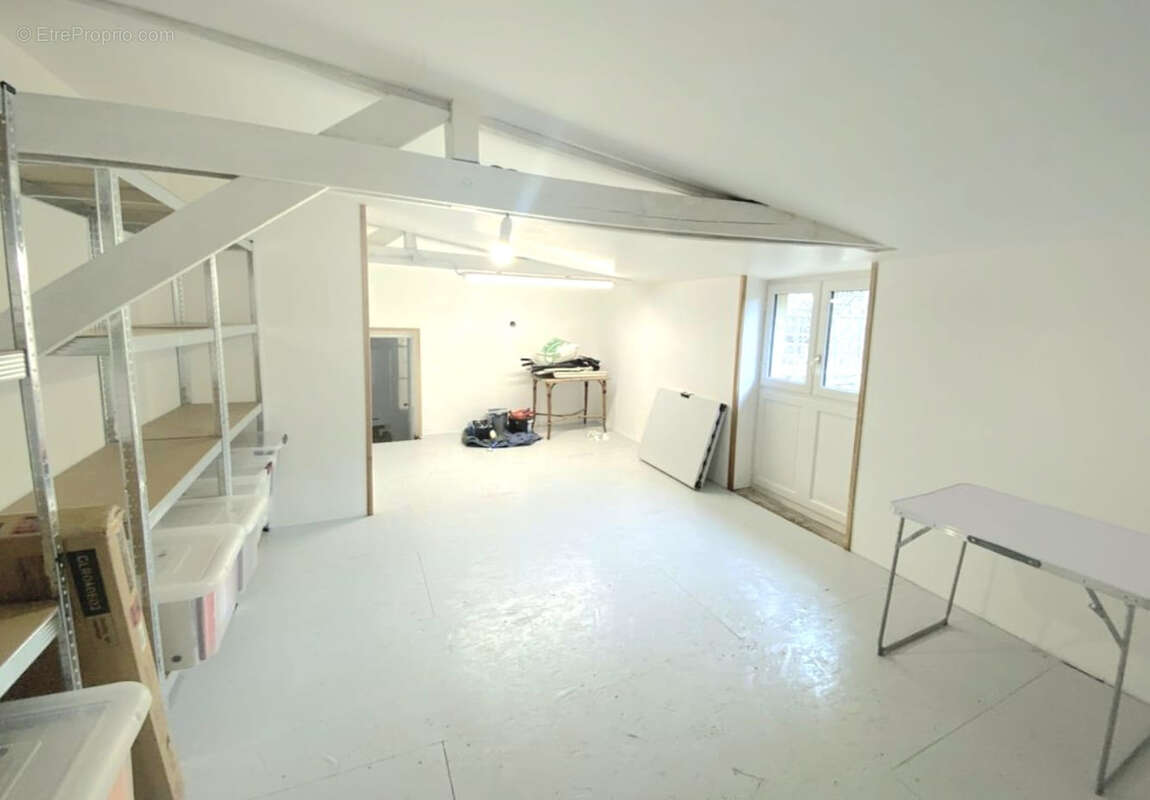 Maison à SALLES-DE-BELVES