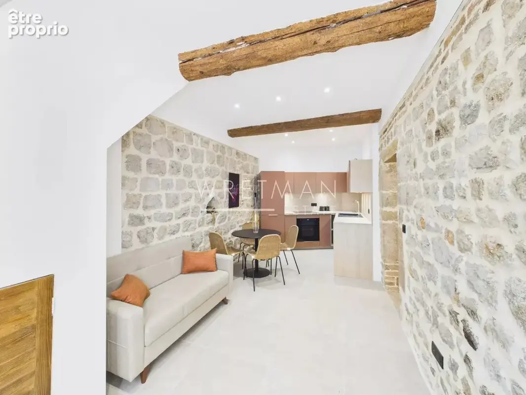 Maison de village 4 pièces  – Vieil Antibes - photo 2