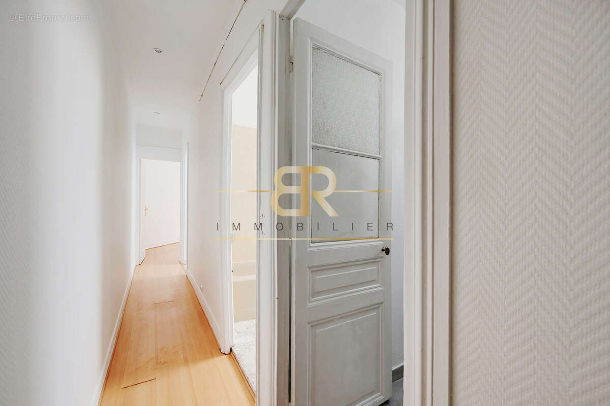 Appartement à PARIS-6E