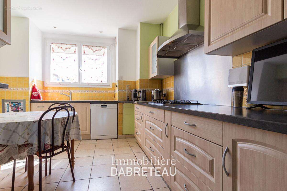 Appartement à LYON-6E