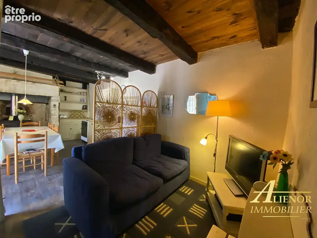 Propriété pierre avec gîte et dépendances - proche Brantôme, Quinsac 24530, - photo 15