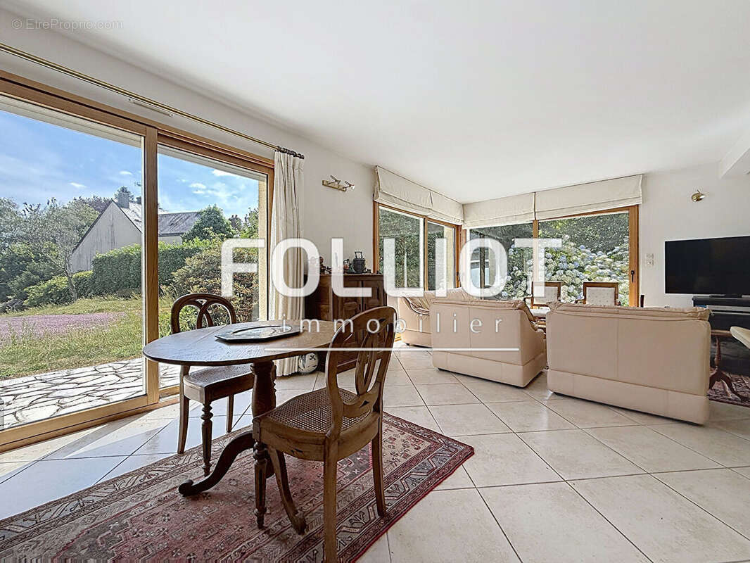 Maison 6 pièces 195 m²  à Coutances - photo 4