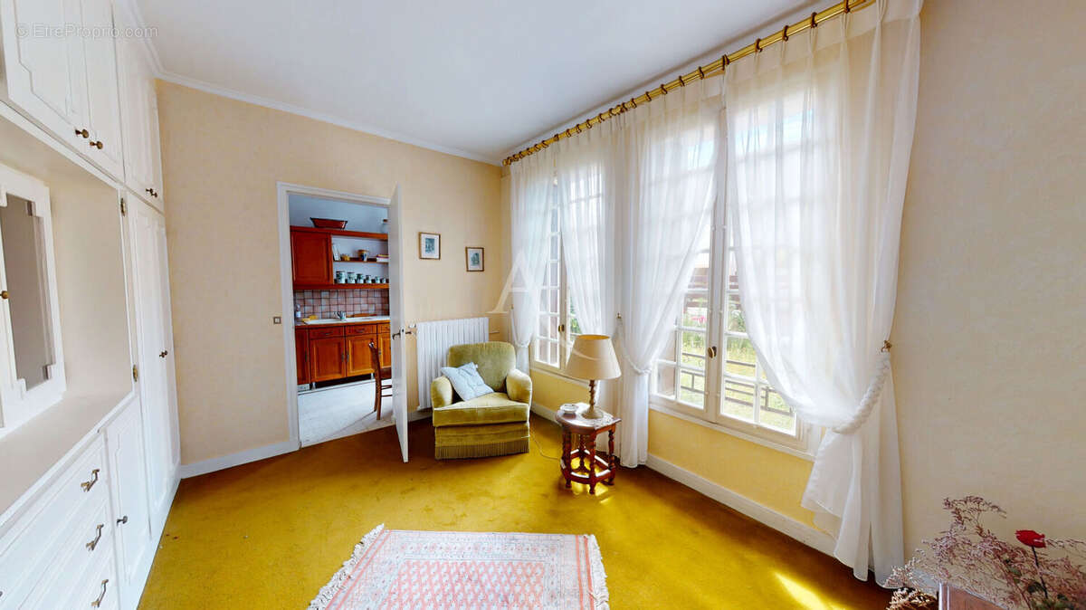 Maison à MORANGIS