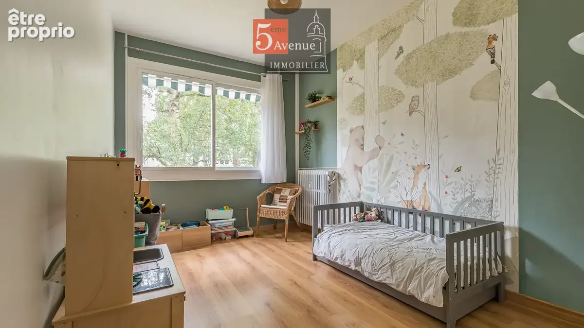 À vendre Appartement familial 126 m2 avec loggia, parking et 4 chambres - photo 9