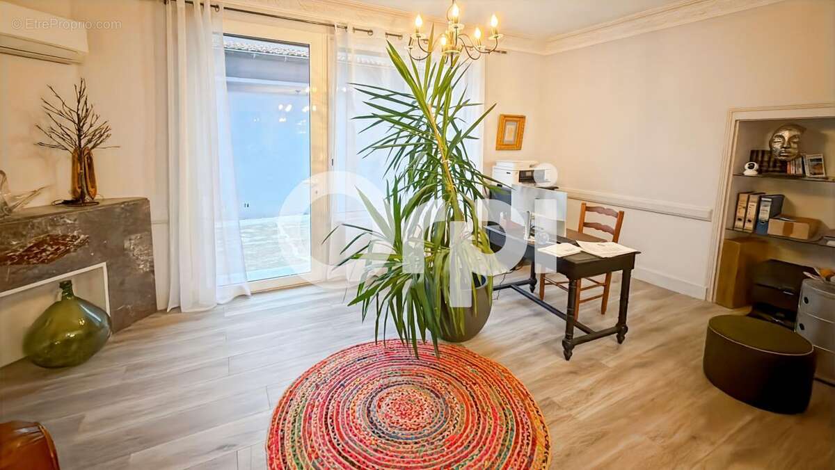 Maison à VALLON-PONT-D&#039;ARC