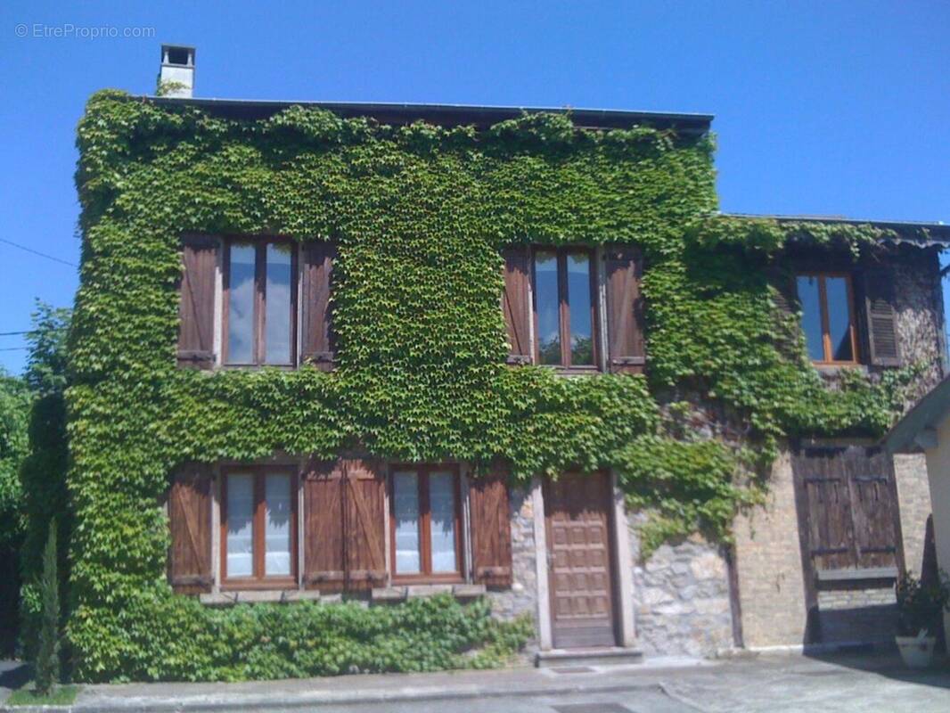 Photo 1 - Maison à ECULLY