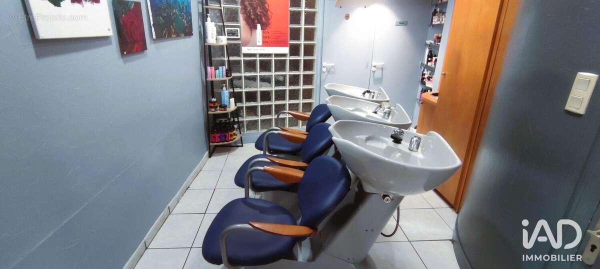 Photo 3 - Commerce à LA CHARITE-SUR-LOIRE