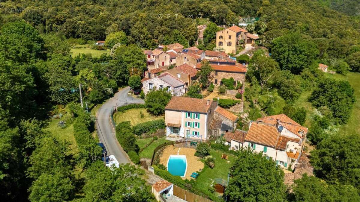 Maison à FERRIERES-POUSSAROU