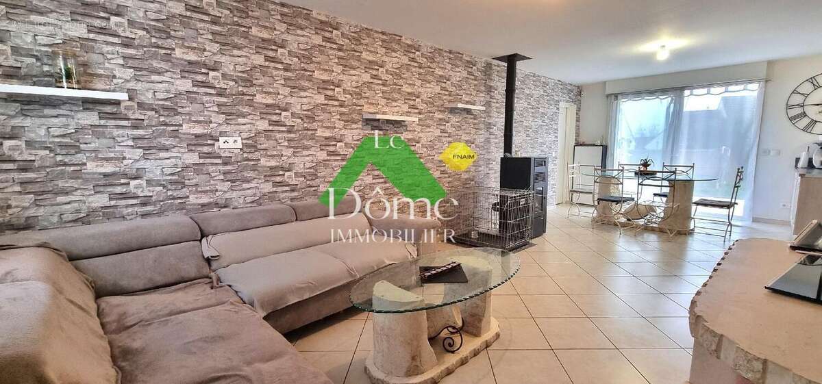 Maison à SAINT-CREPIN-IBOUVILLERS