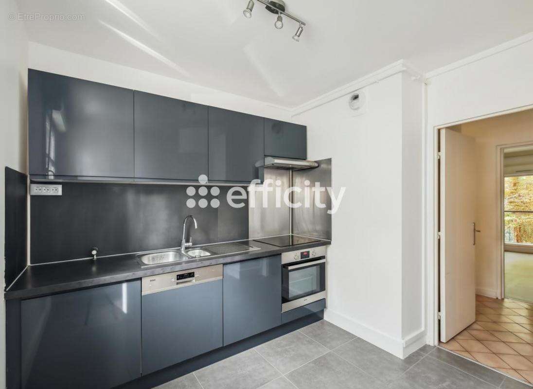 Appartement à TREMBLAY-EN-FRANCE