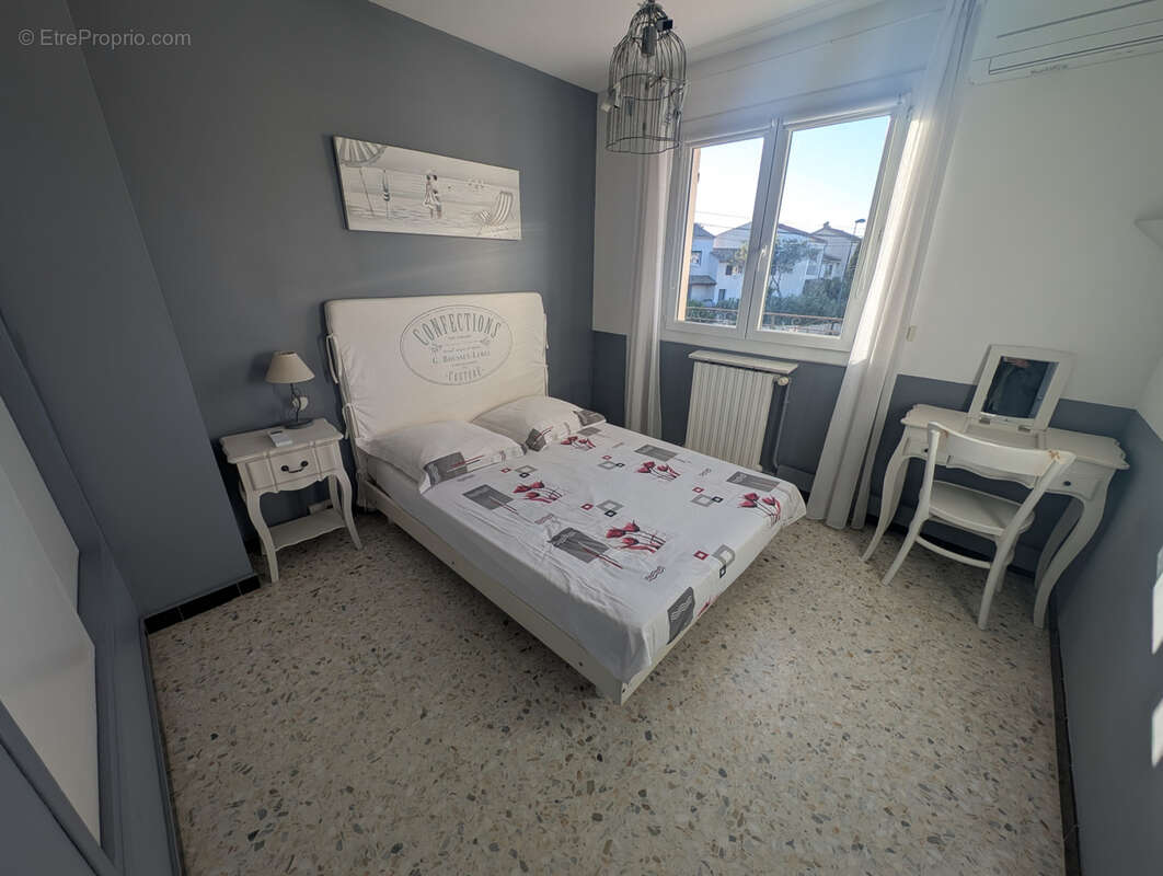 Maison à SIX-FOURS-LES-PLAGES