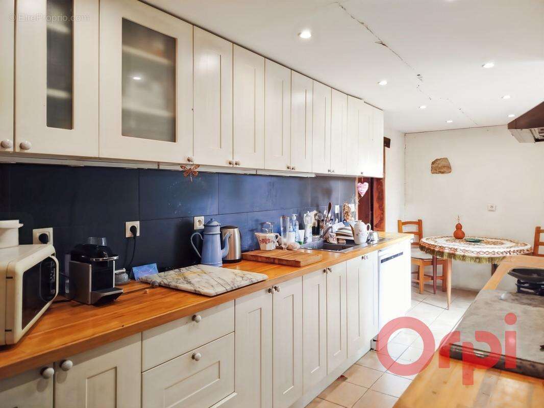 Maison à LURCY-LEVIS