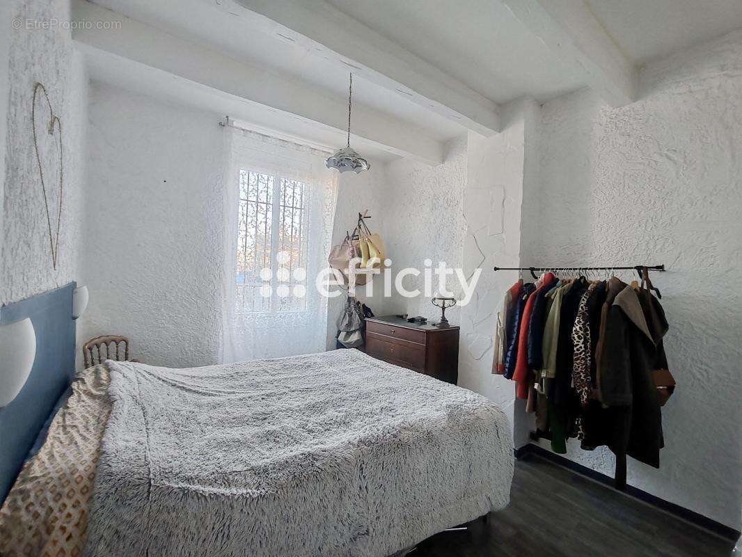 Maison à MARSEILLE-10E