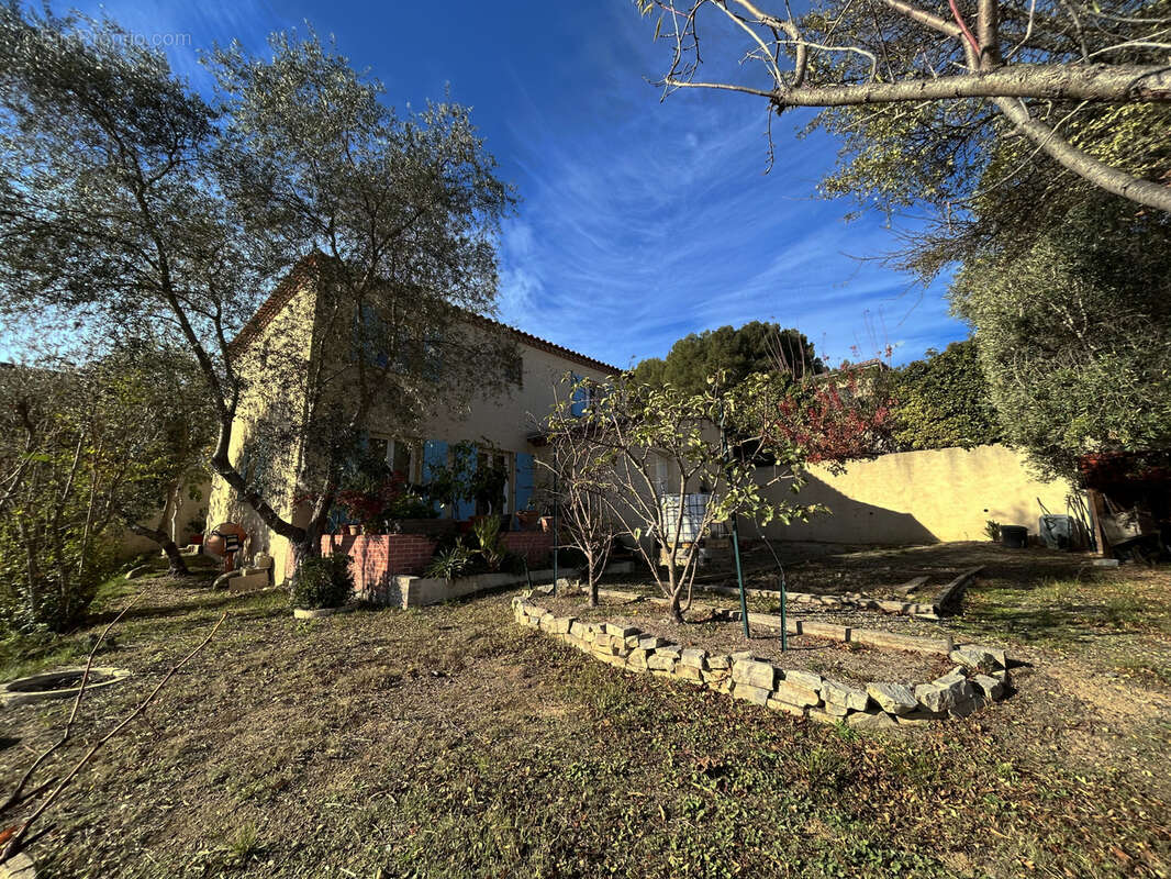 Maison à LEZIGNAN-CORBIERES