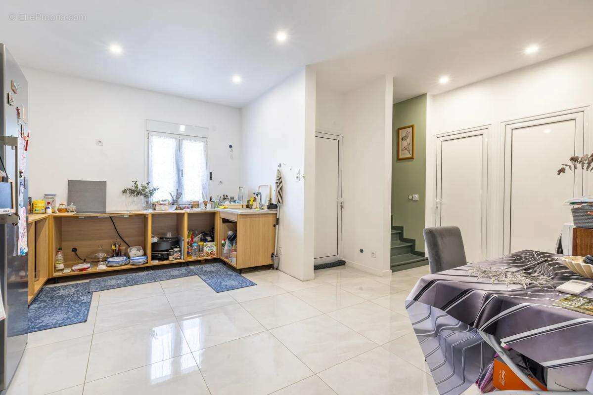 Maison de 5 pièces à Drancy - photo 11